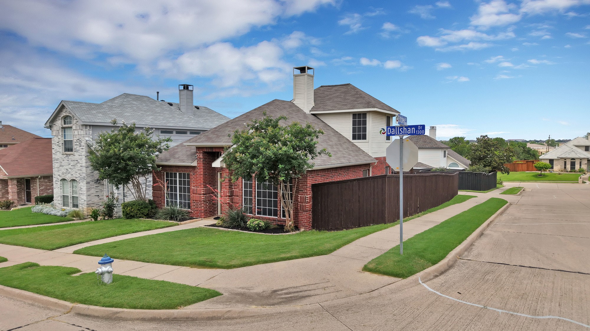 1348 Dallshan Drive Carrollton TX 75007
