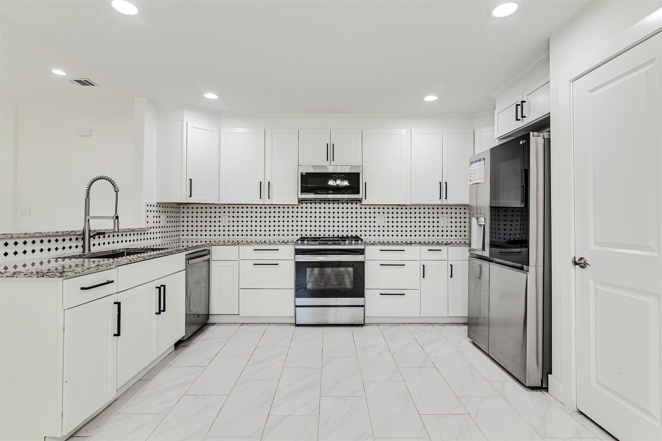 7137 John T White Road Fort Worth TX 76120