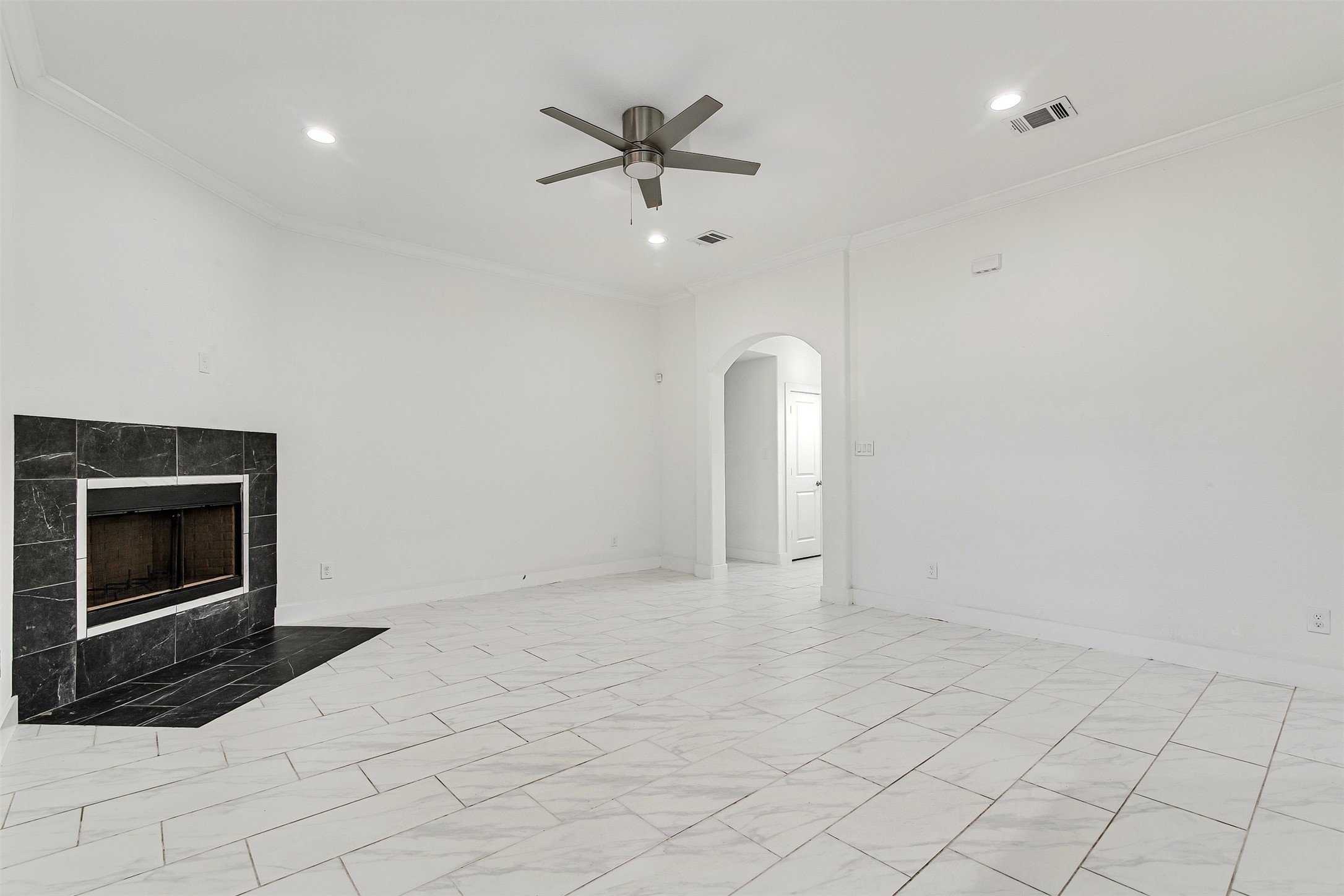 7137 John T White Road Fort Worth TX 76120
