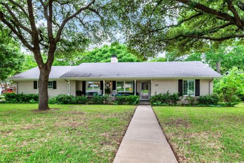 703 Finch Avenue Mckinney TX 75069