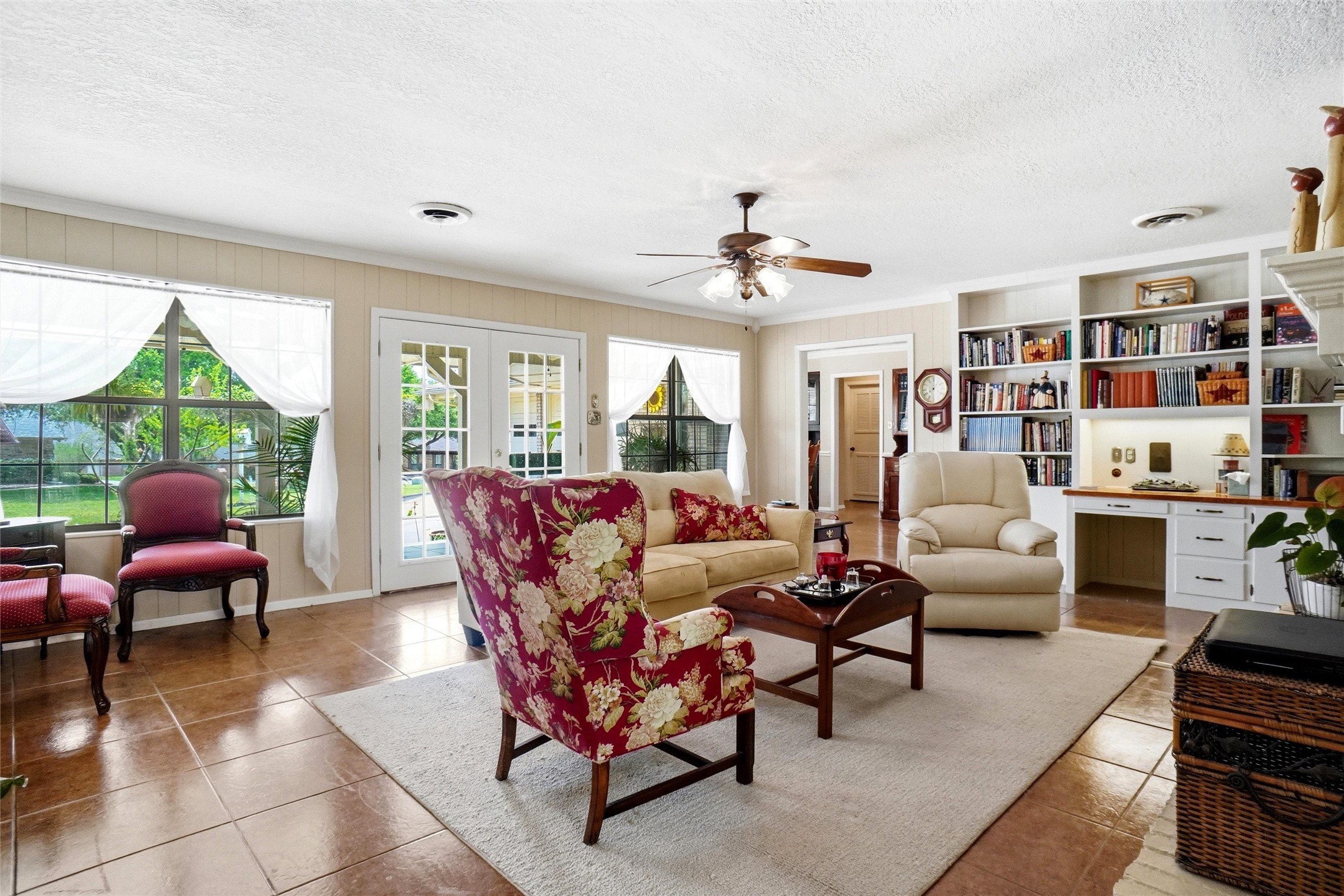 6122 Belvidere Circle Granbury TX 76049