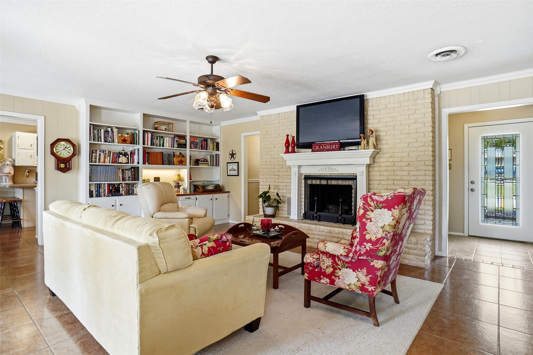 6122 Belvidere Circle Granbury TX 76049