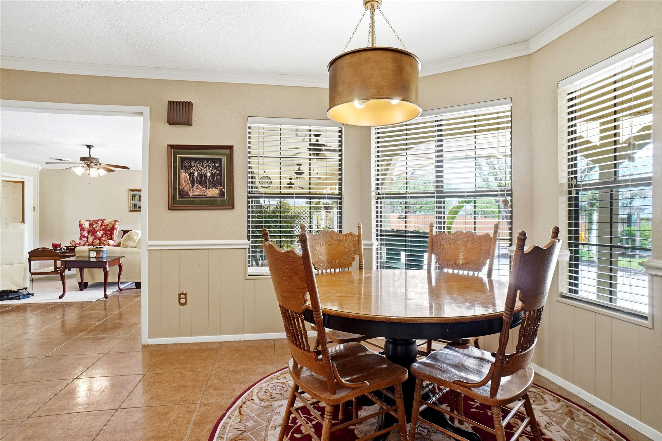 6122 Belvidere Circle Granbury TX 76049