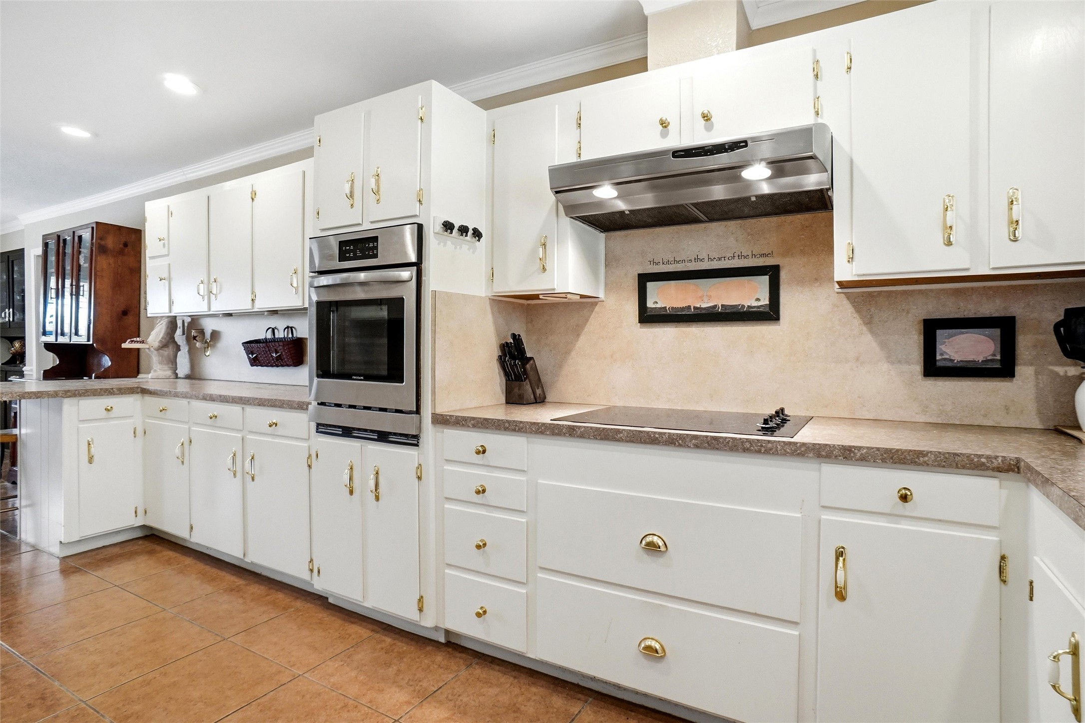 6122 Belvidere Circle Granbury TX 76049