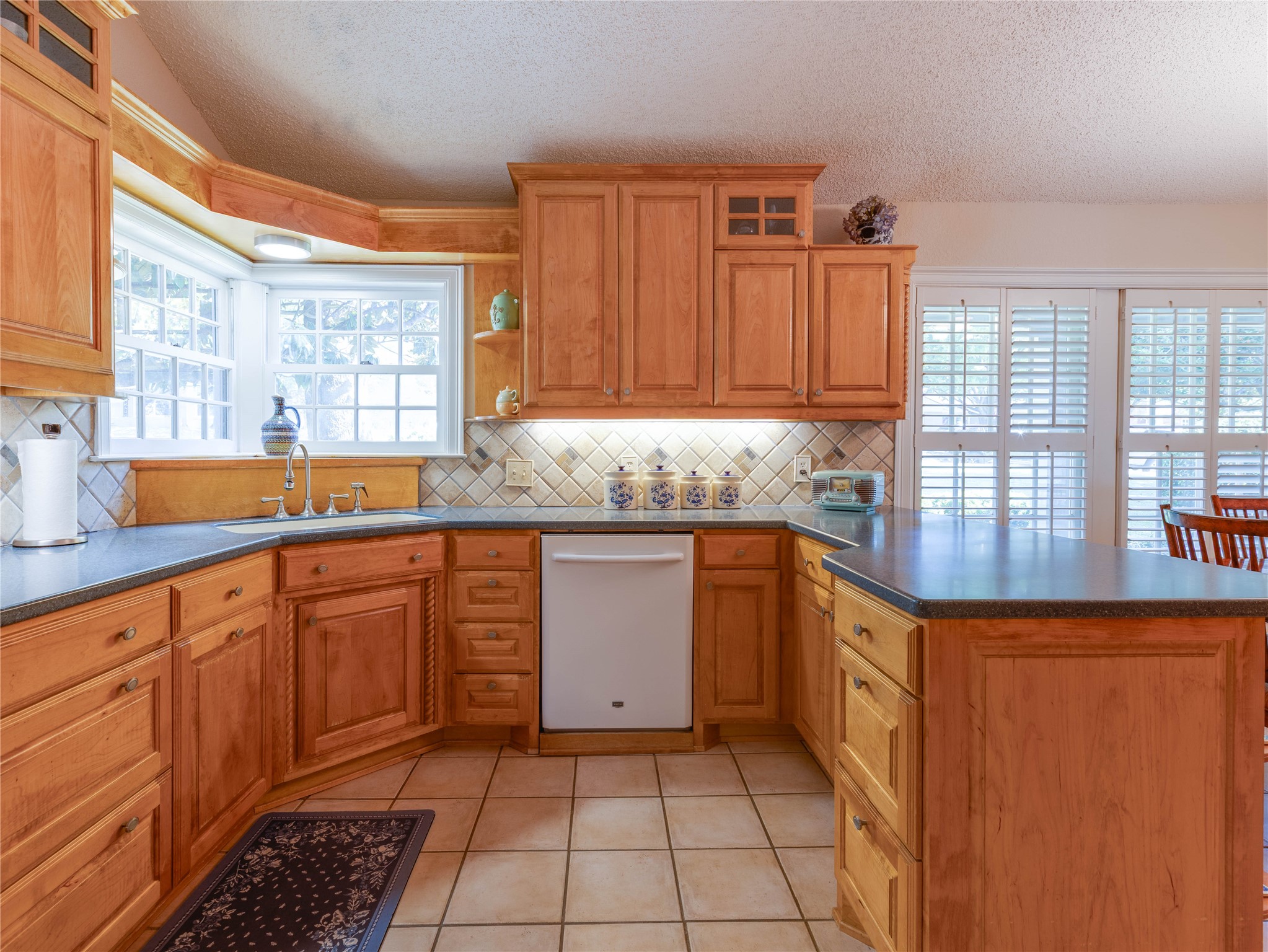2500 Boyd Avenue Fort Worth TX 76109