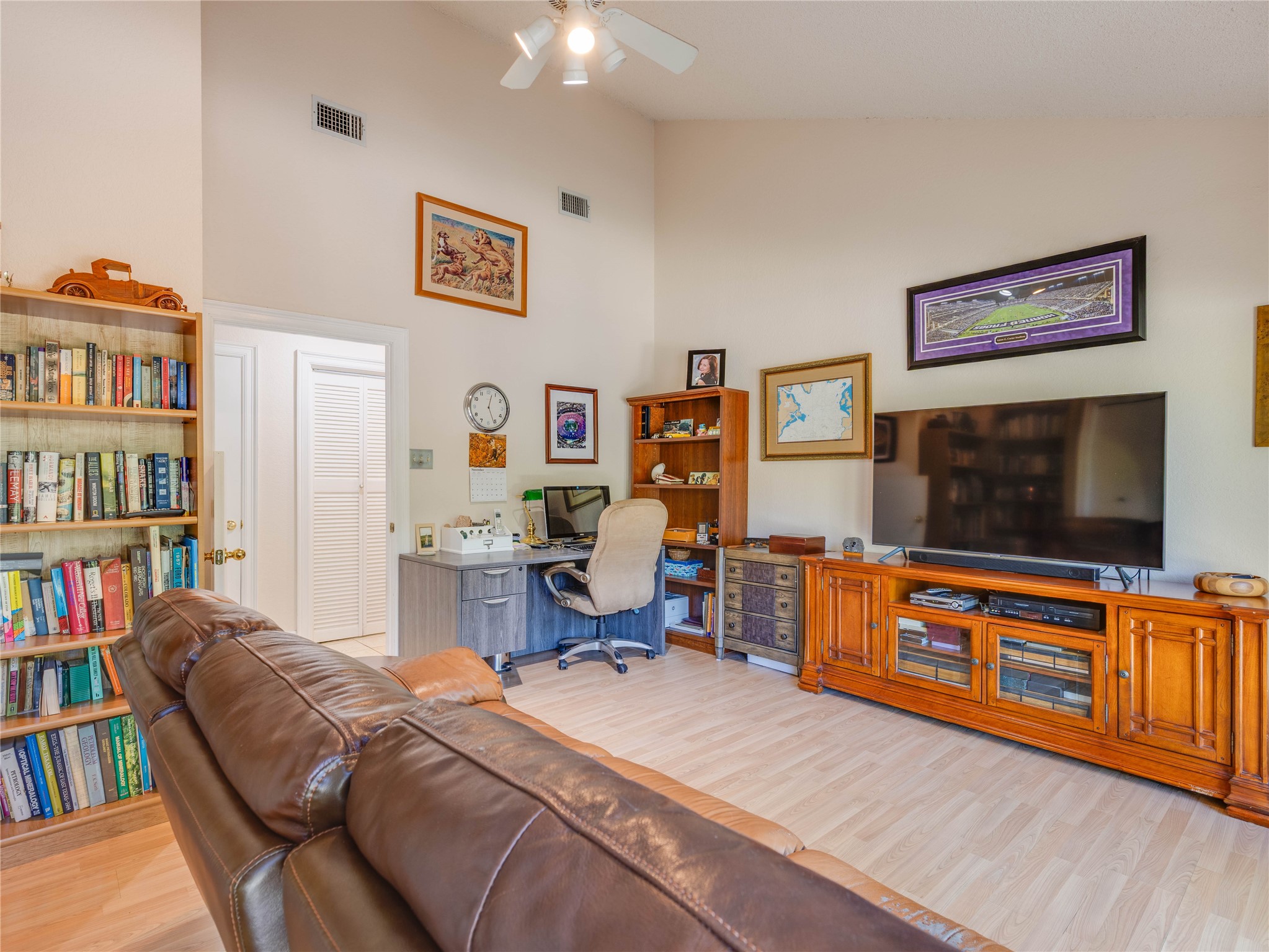2500 Boyd Avenue Fort Worth TX 76109