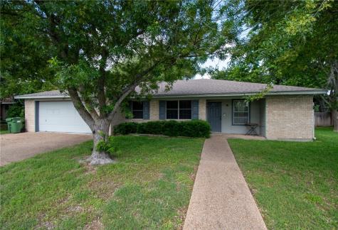 127 Marylee Drive Hewitt TX 76643