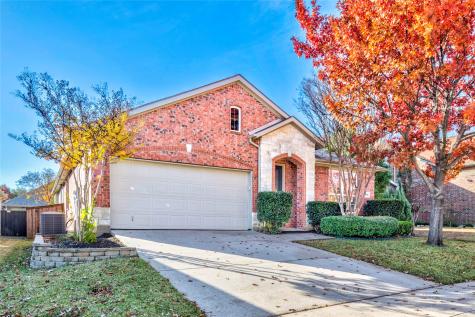 498 Jefferson Lane Lake Dallas TX 75065