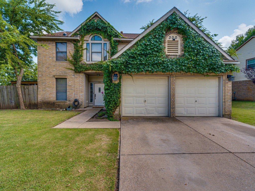 300 Meandering Way Glenn Heights TX 75154