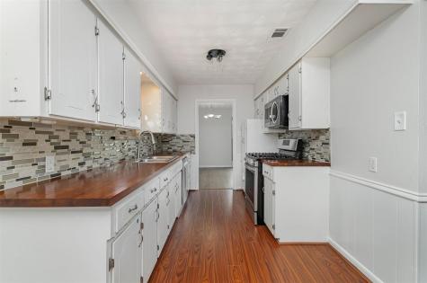 2640 Lakeland Drive Dallas TX 75228