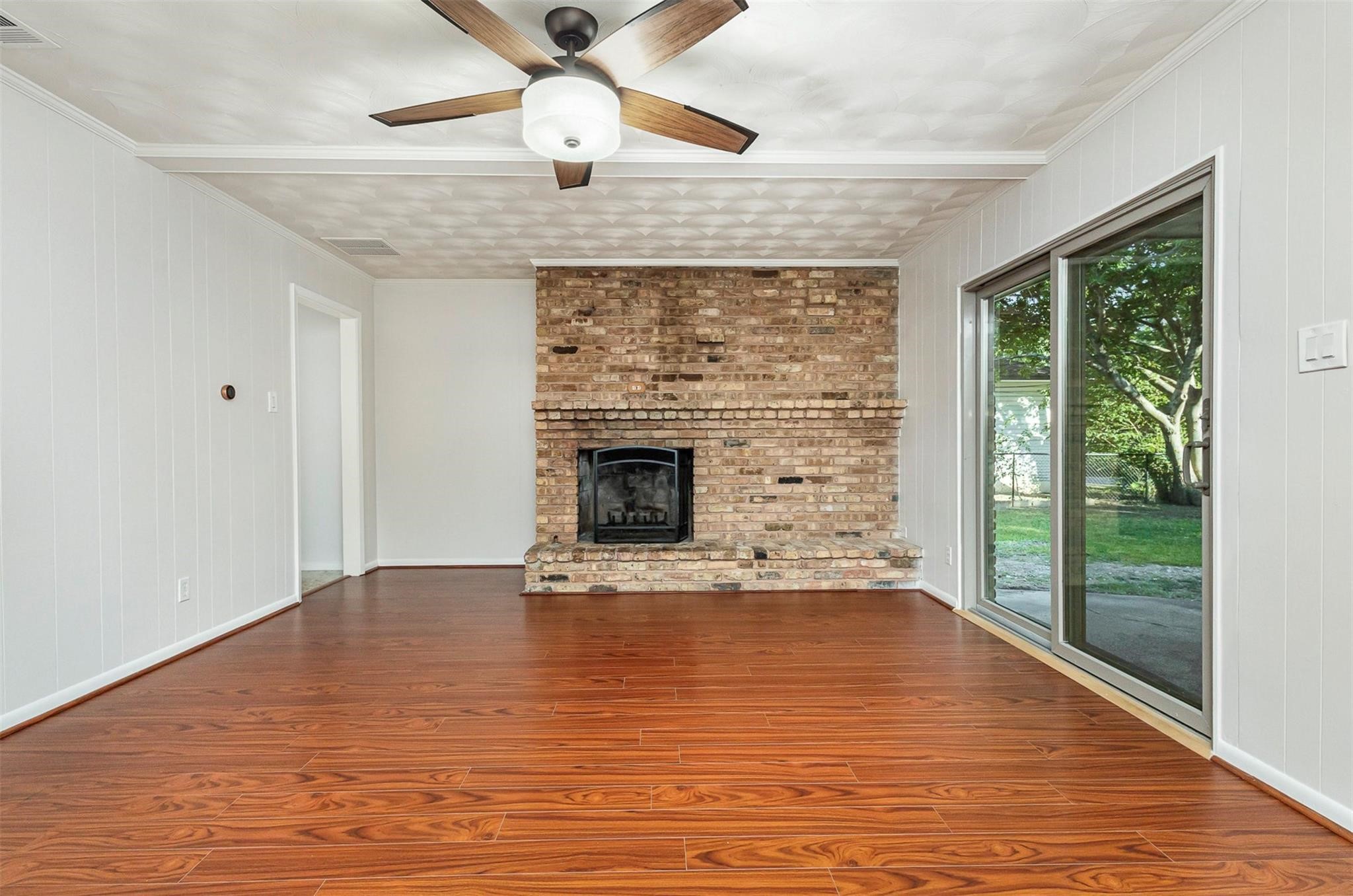 2640 Lakeland Drive Dallas TX 75228