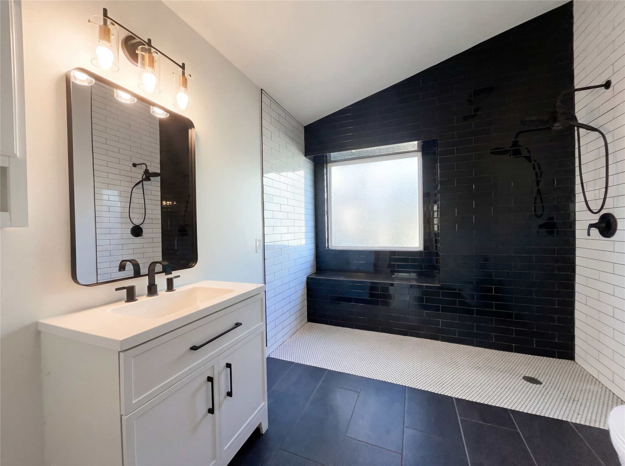 2108 Woodland Oaks Drive Arlington TX 76013