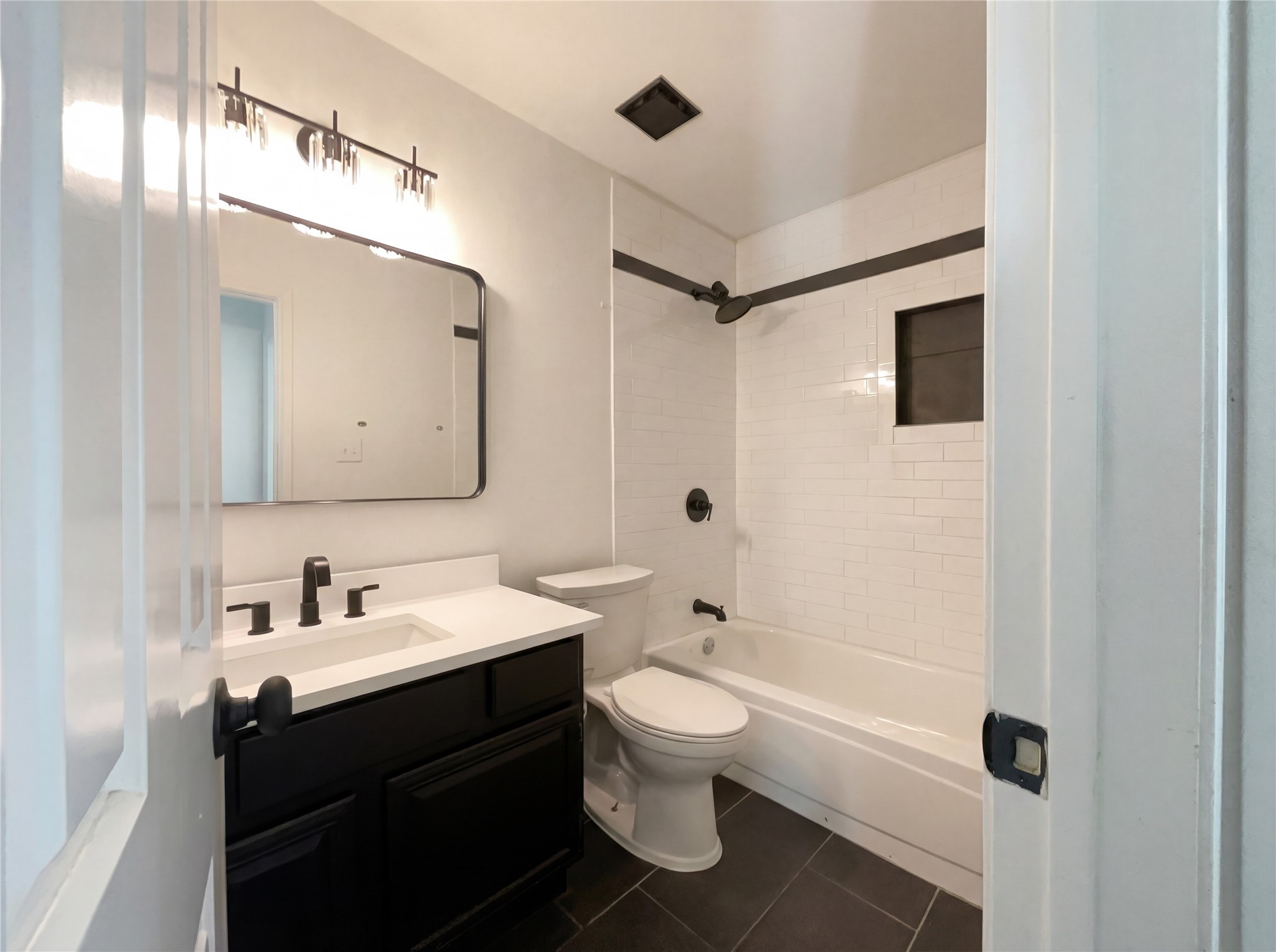 2108 Woodland Oaks Drive Arlington TX 76013