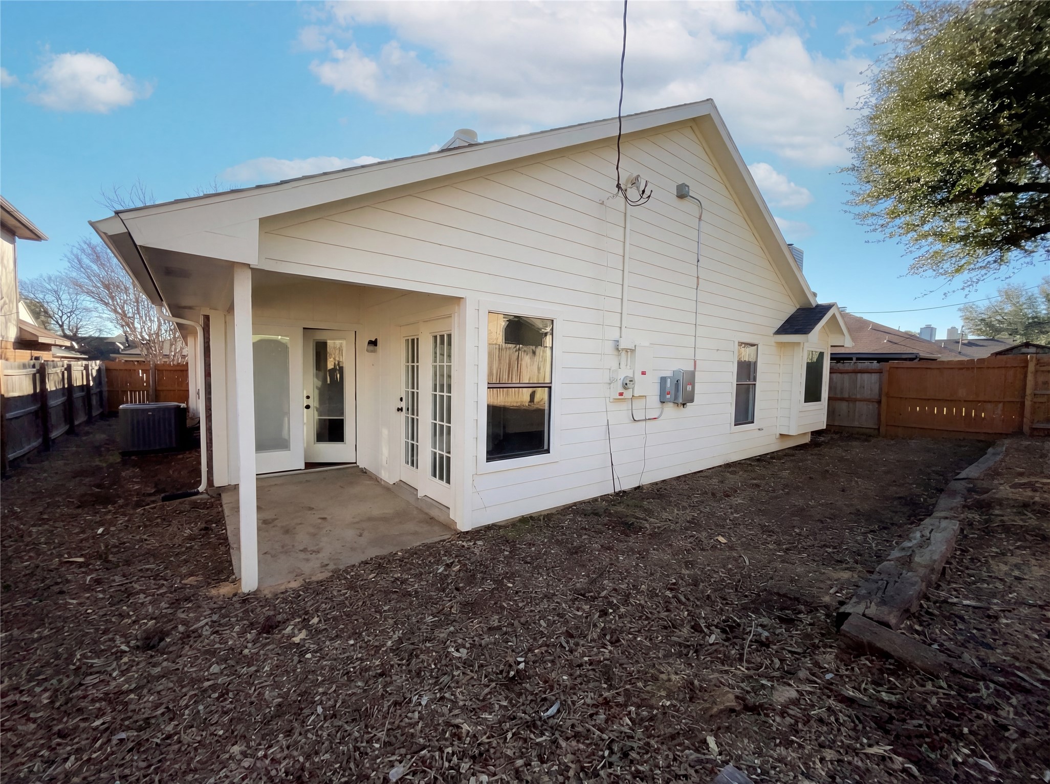 2108 Woodland Oaks Drive Arlington TX 76013
