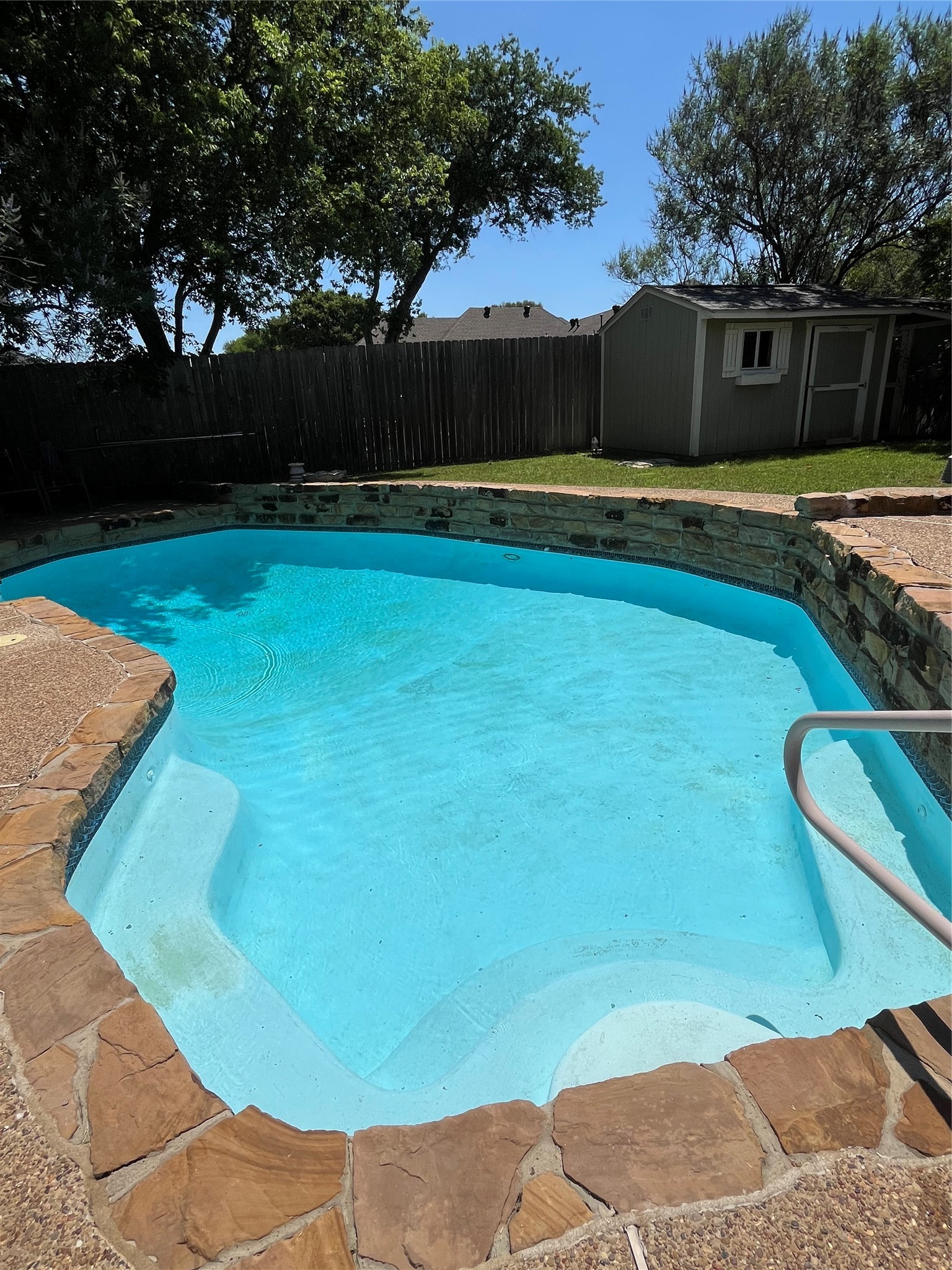627 Meadowbrooke Place Duncanville TX 75137