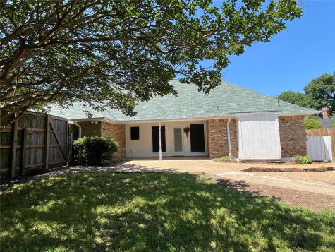 627 Meadowbrooke Place Duncanville TX 75137