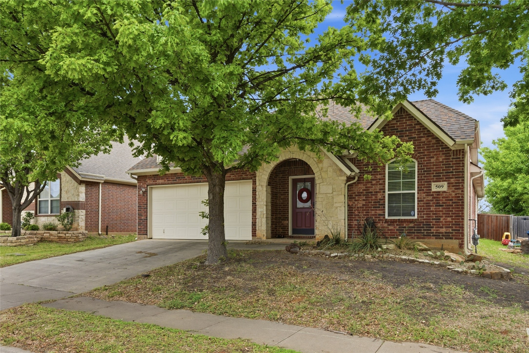 509 Grayson Lane Lake Dallas TX 75065