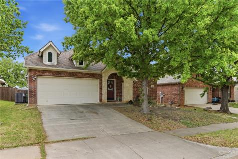 509 Grayson Lane Lake Dallas TX 75065
