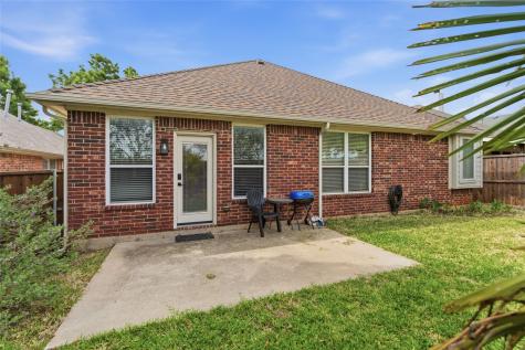 509 Grayson Lane Lake Dallas TX 75065