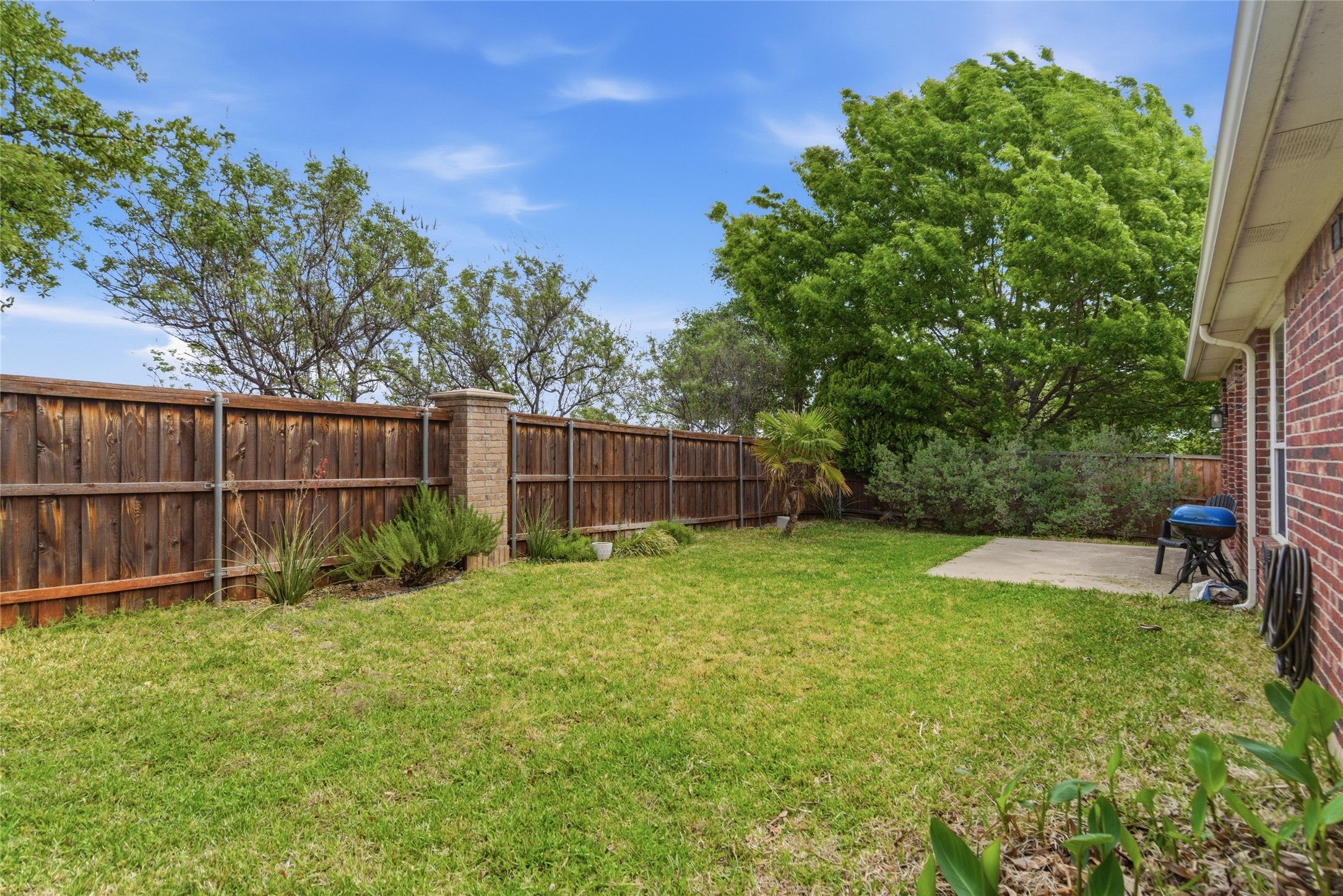 509 Grayson Lane Lake Dallas TX 75065