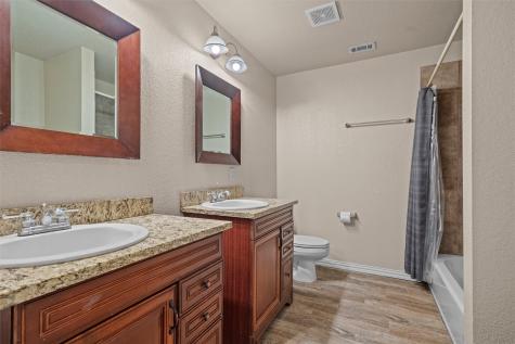 8000 Walnut Drive Alvarado TX 76009