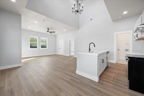 5905 Collins Court Granbury TX 76048