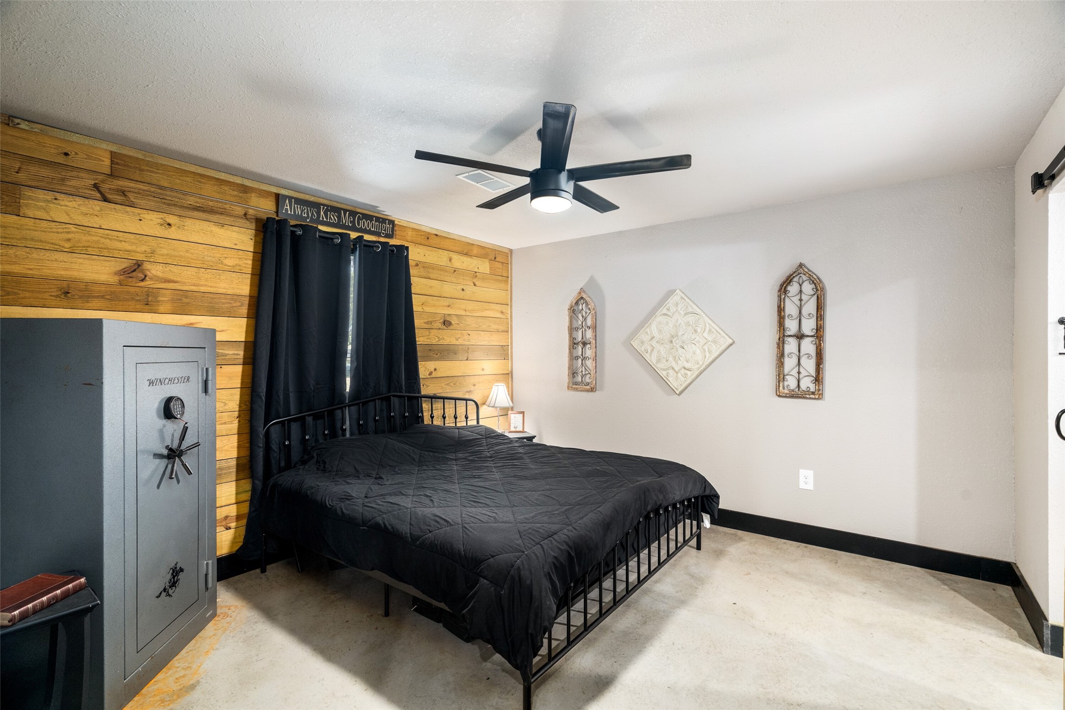 245 County Road 4921 Leonard TX 75452