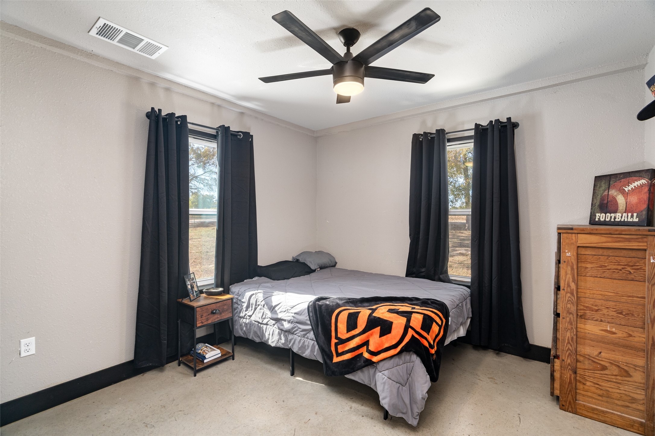 245 County Road 4921 Leonard TX 75452
