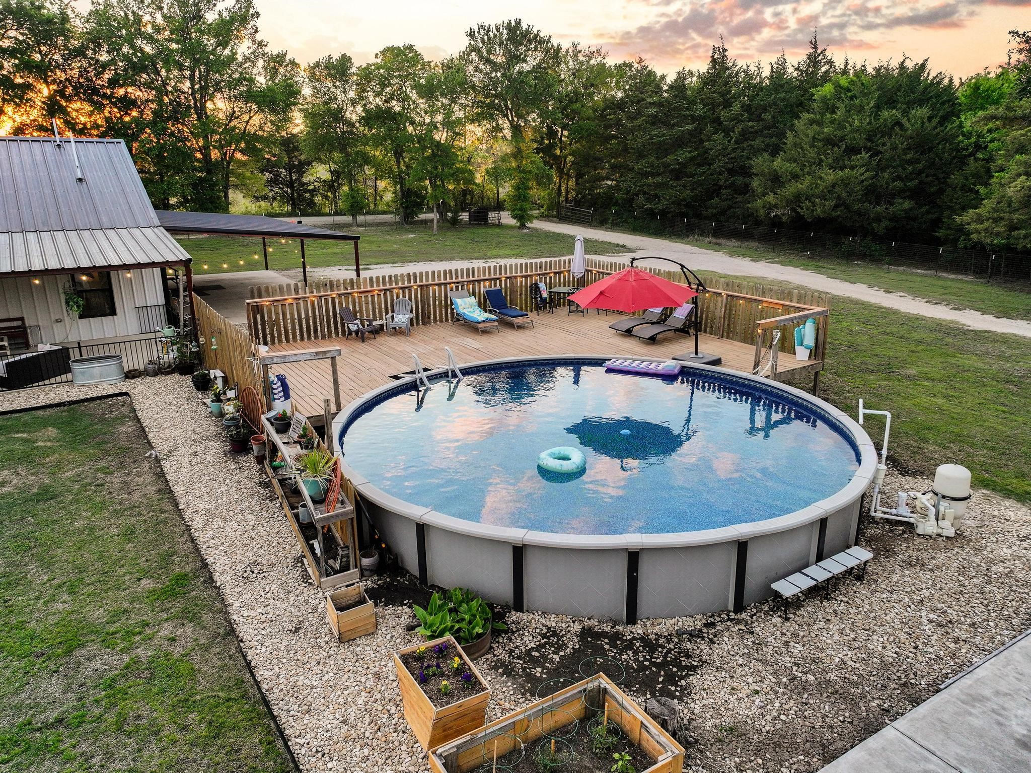 245 County Road 4921 Leonard TX 75452