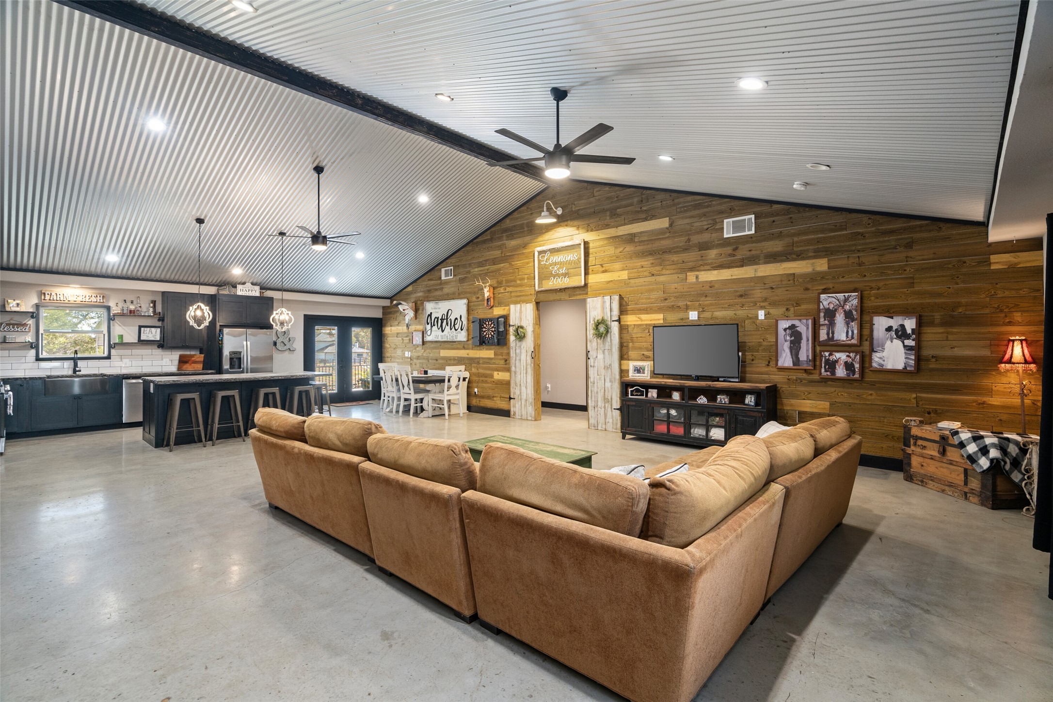 245 County Road 4921 Leonard TX 75452