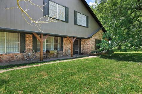 1847 County Road 4205 Bonham TX 75418