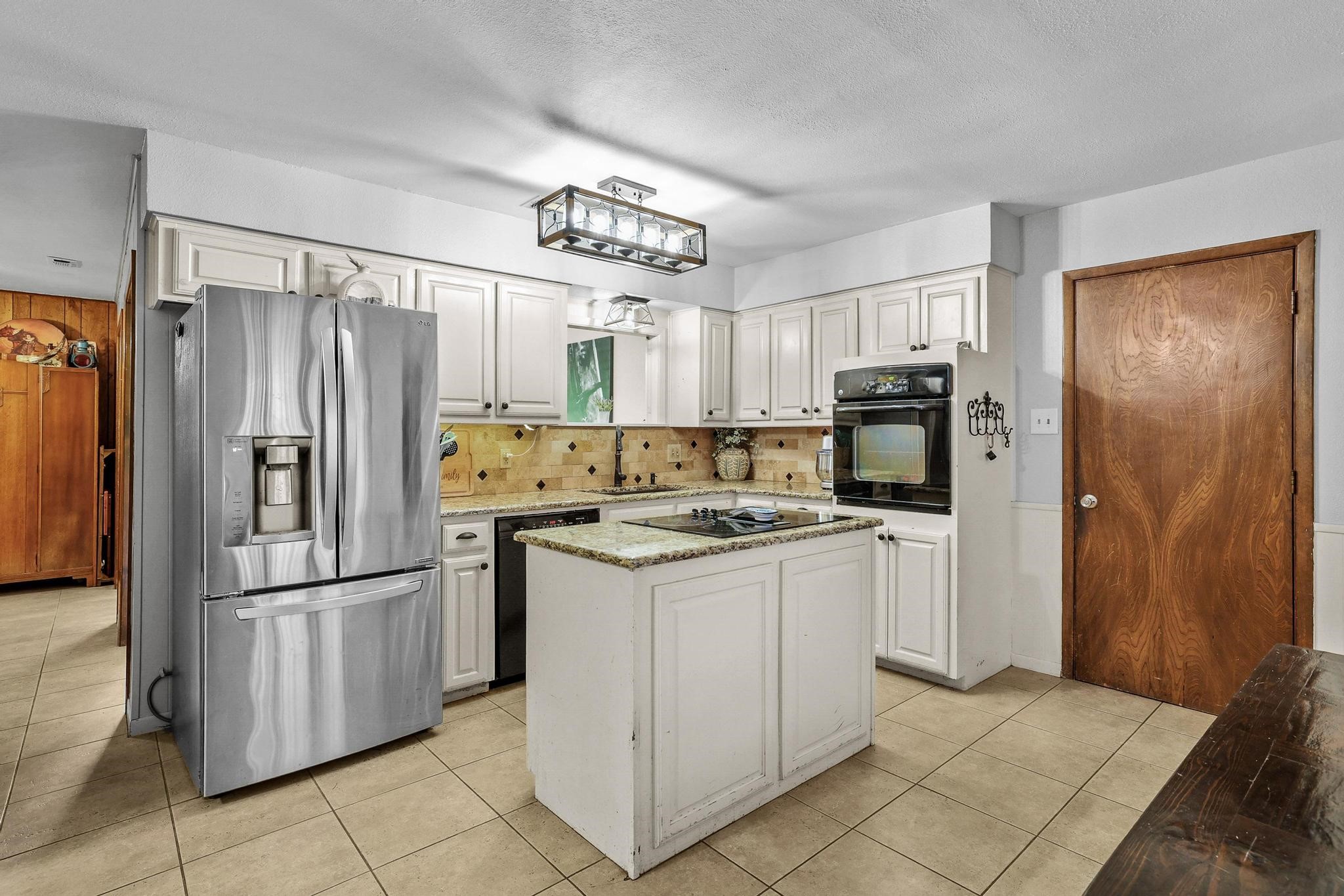 1847 County Road 4205 Bonham TX 75418