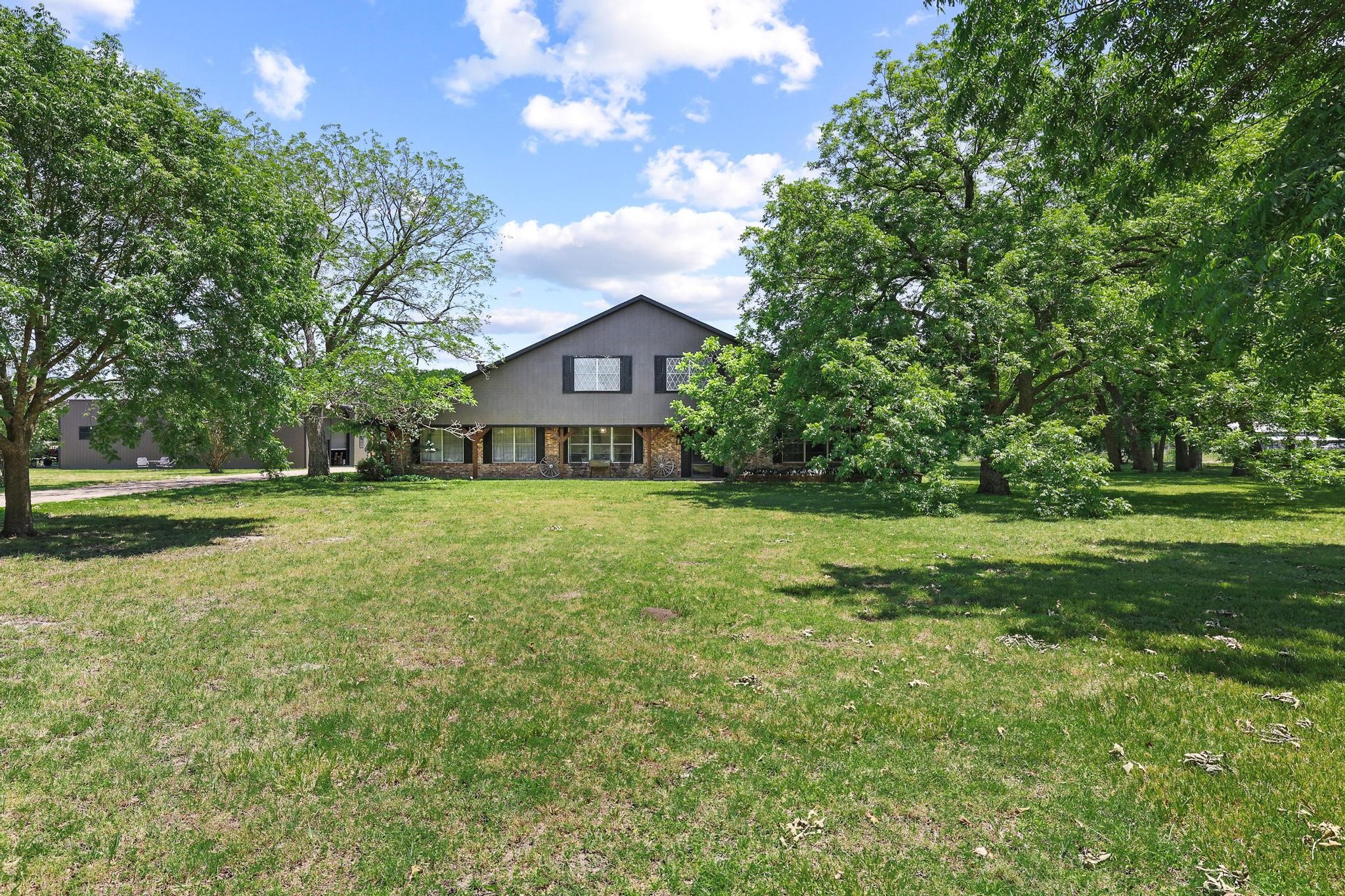 1847 County Road 4205 Bonham TX 75418