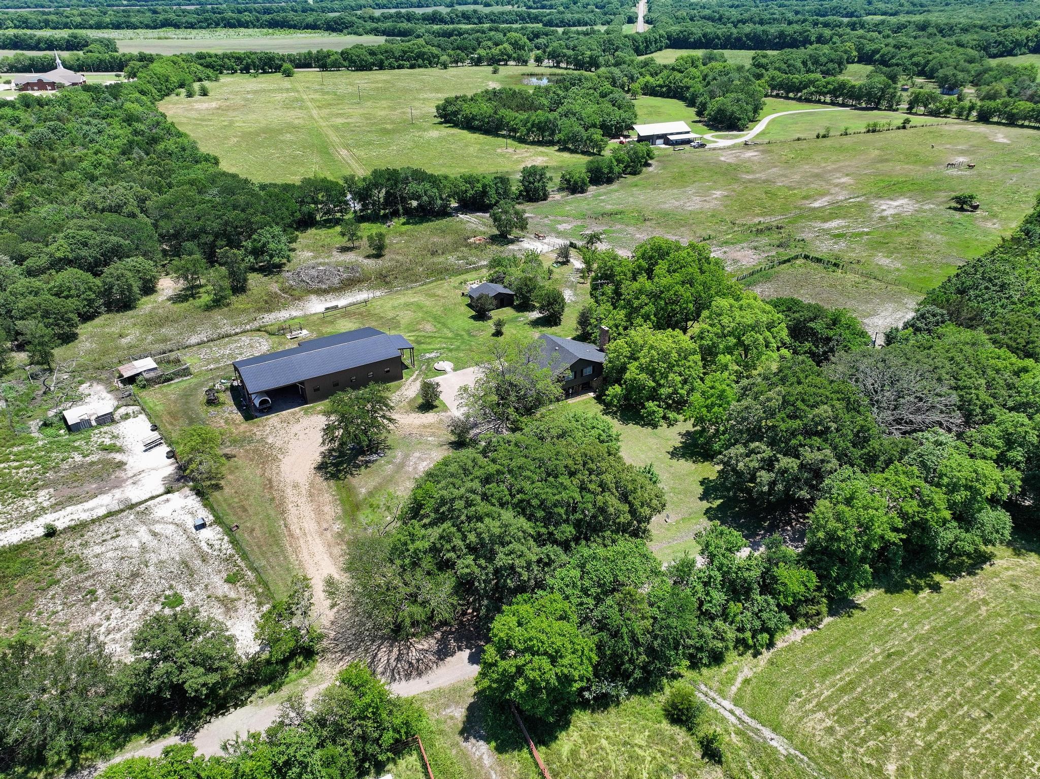 1847 County Road 4205 Bonham TX 75418
