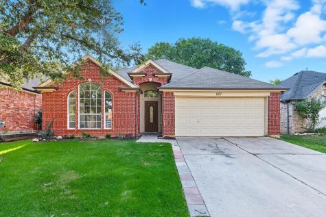 807 Lake Bridge Drive Lake Dallas TX 75065
