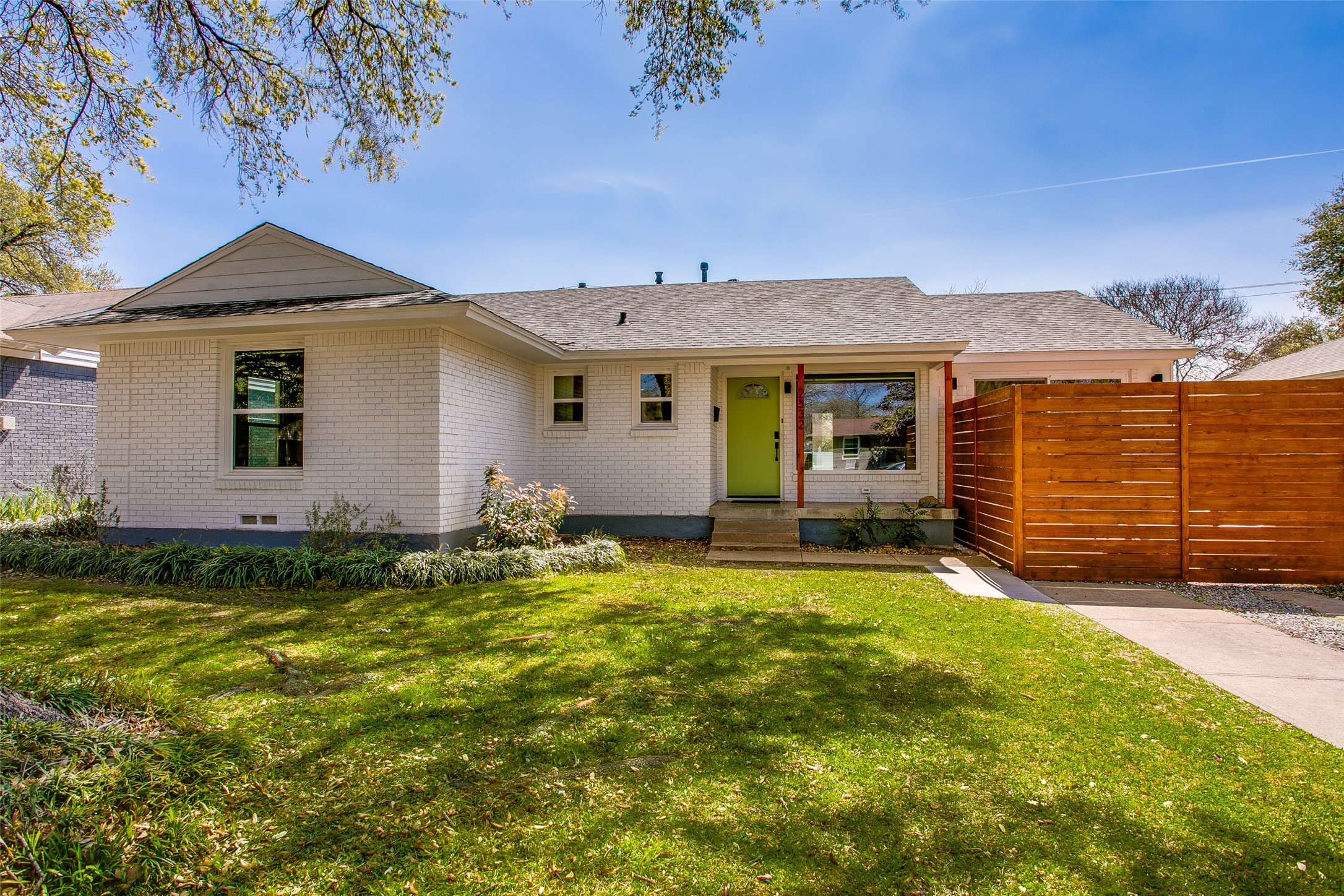 2332 Materhorn Drive Dallas TX 75228