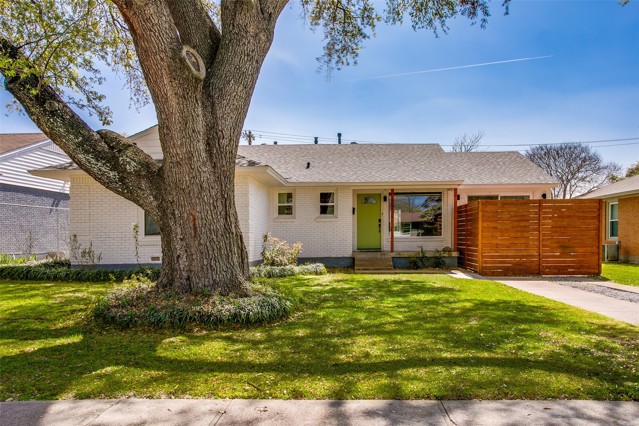 2332 Materhorn Drive Dallas TX 75228