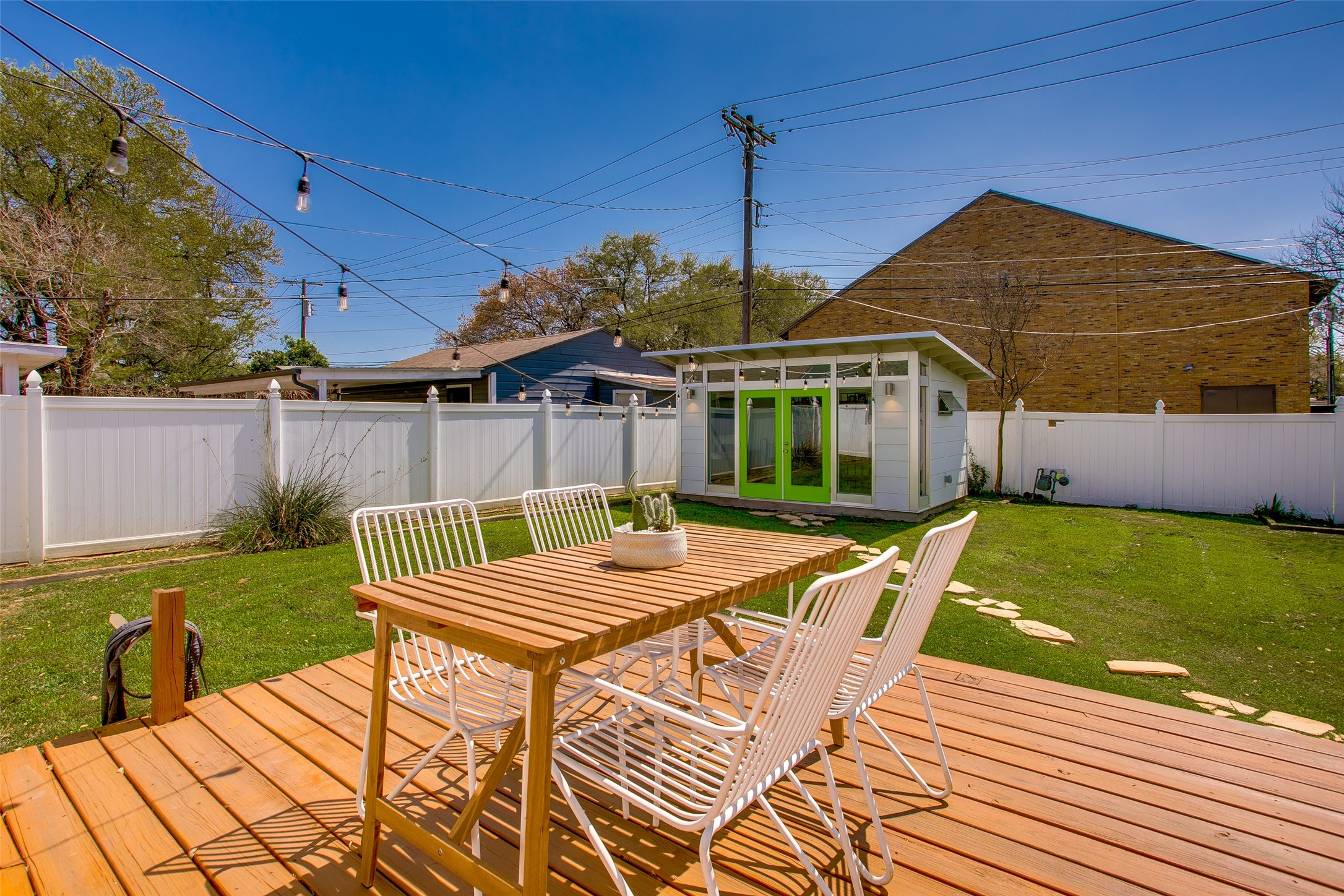 2332 Materhorn Drive Dallas TX 75228