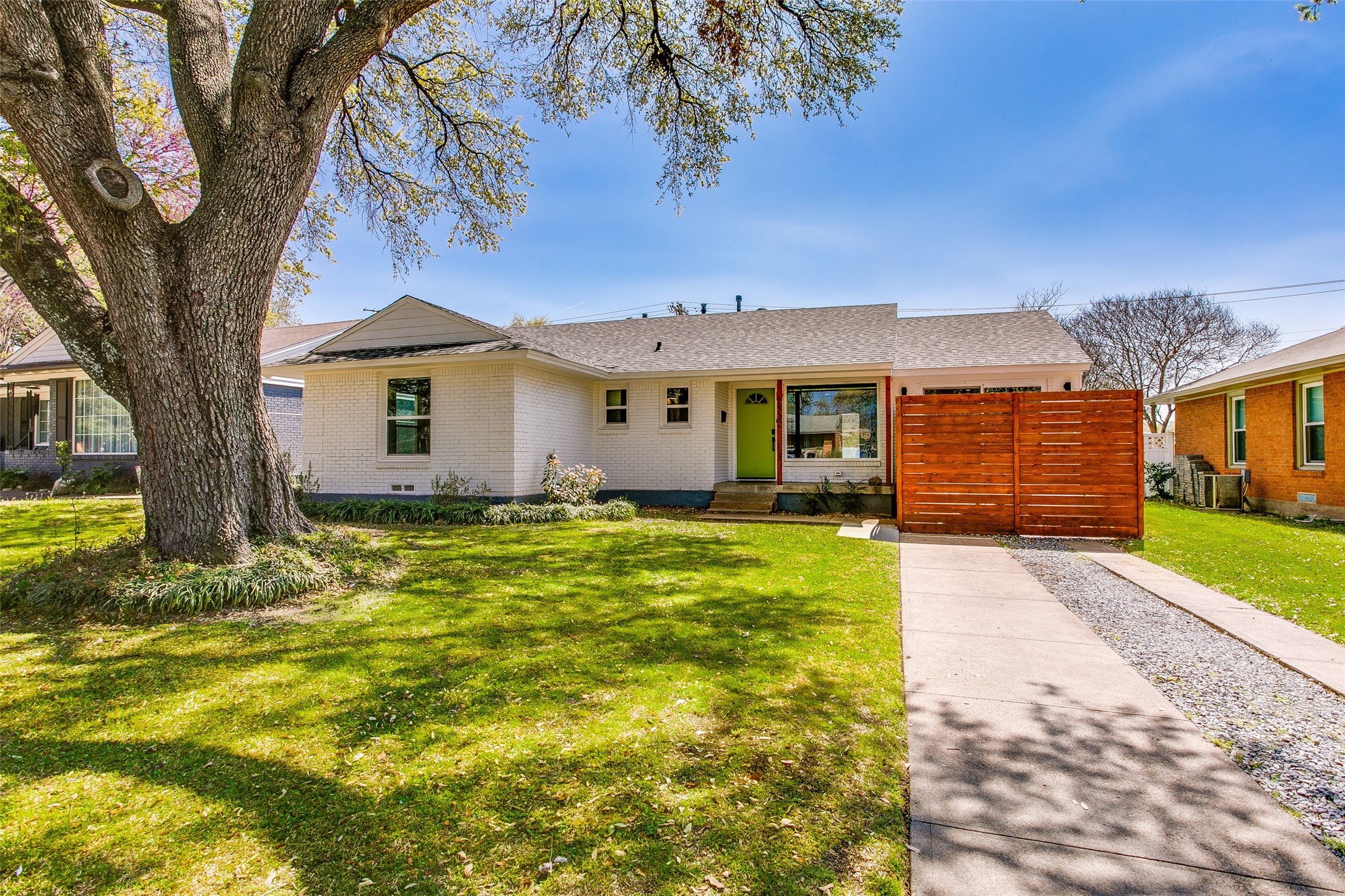 2332 Materhorn Drive Dallas TX 75228