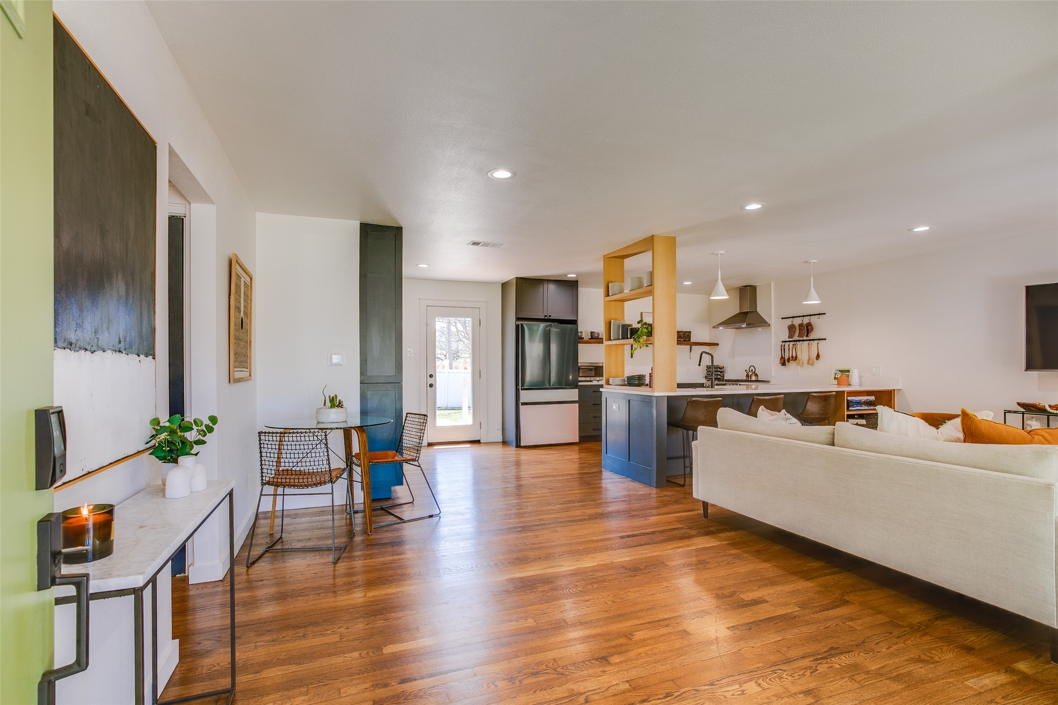 2332 Materhorn Drive Dallas TX 75228