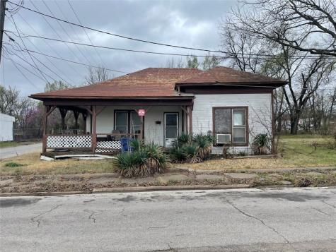 2703 Spencer Street Greenville TX 75401