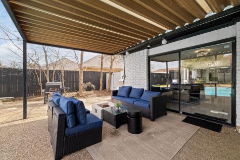 1301 N Trail Drive Carrollton TX 75006