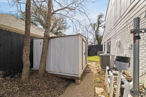 1301 N Trail Drive Carrollton TX 75006