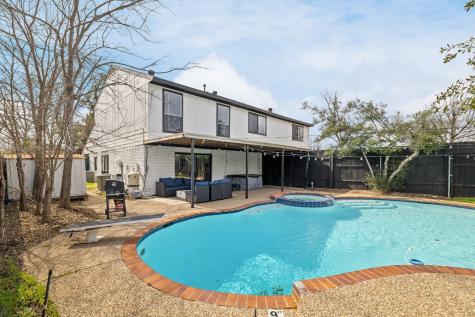 1301 N Trail Drive Carrollton TX 75006