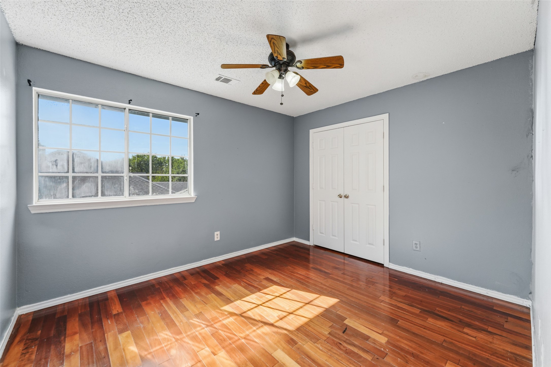 1004 Creekside Drive Mesquite TX 75181