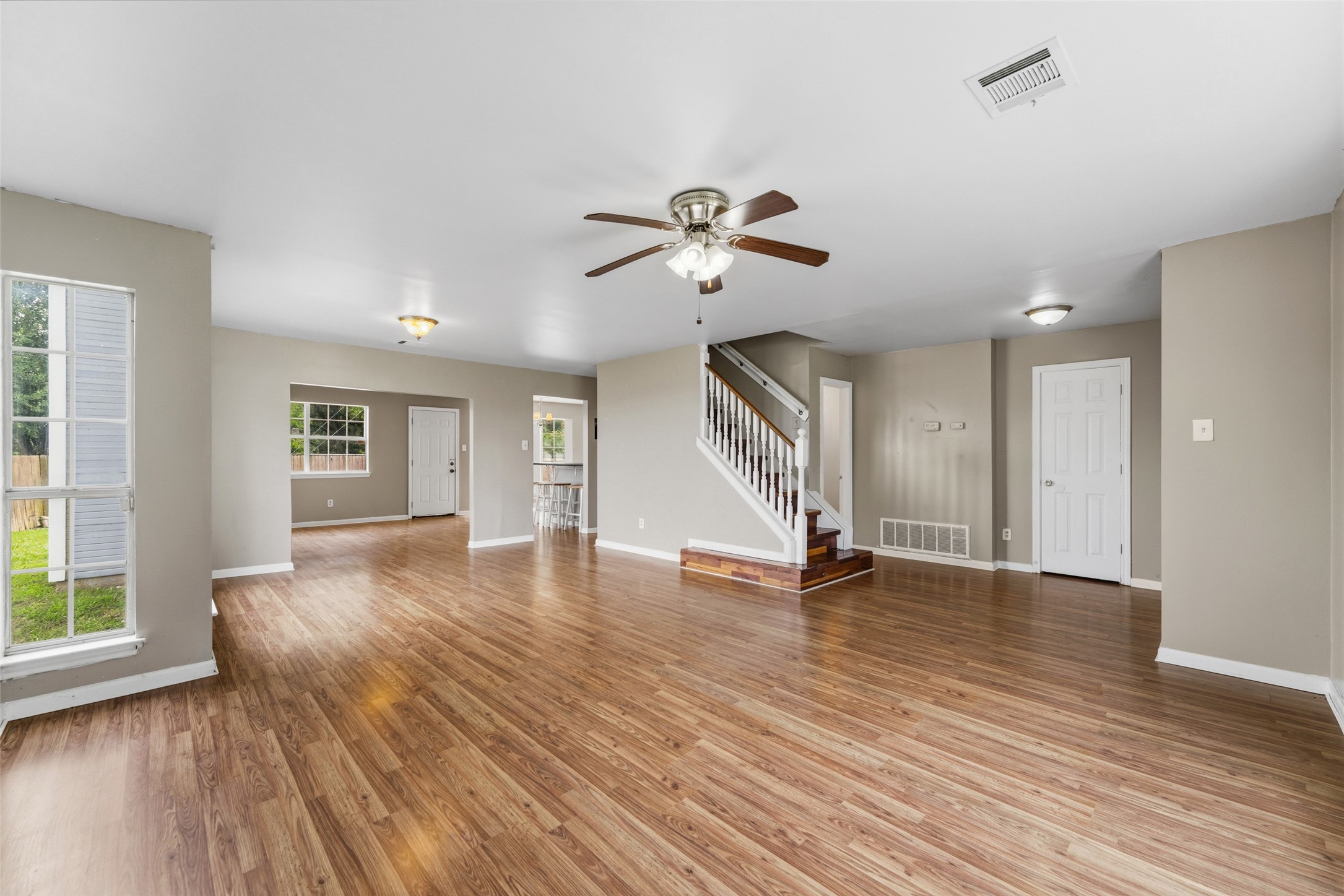 1004 Creekside Drive Mesquite TX 75181