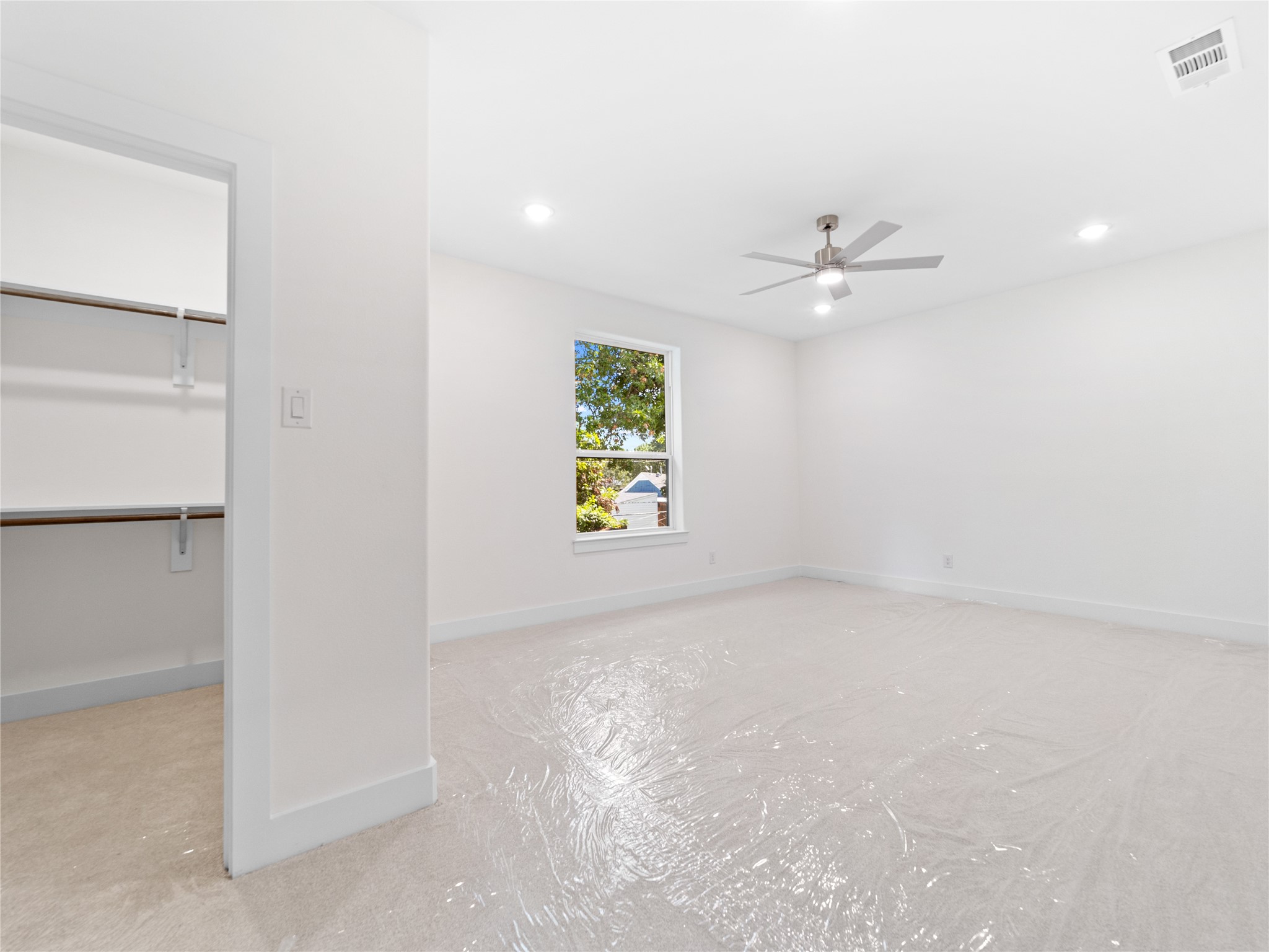 426 Martinique Avenue Dallas TX 75223