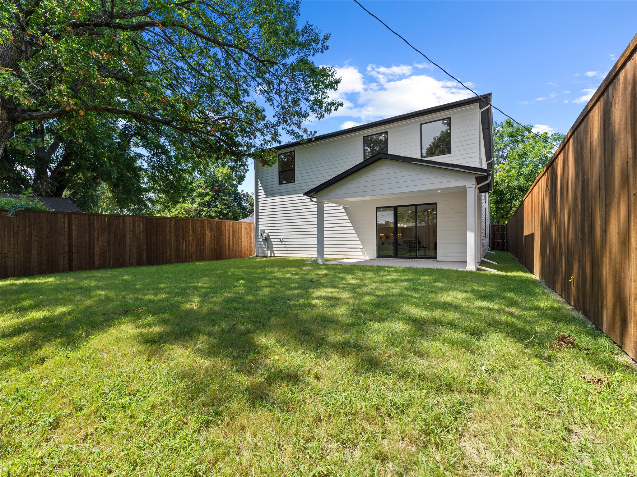 426 Martinique Avenue Dallas TX 75223