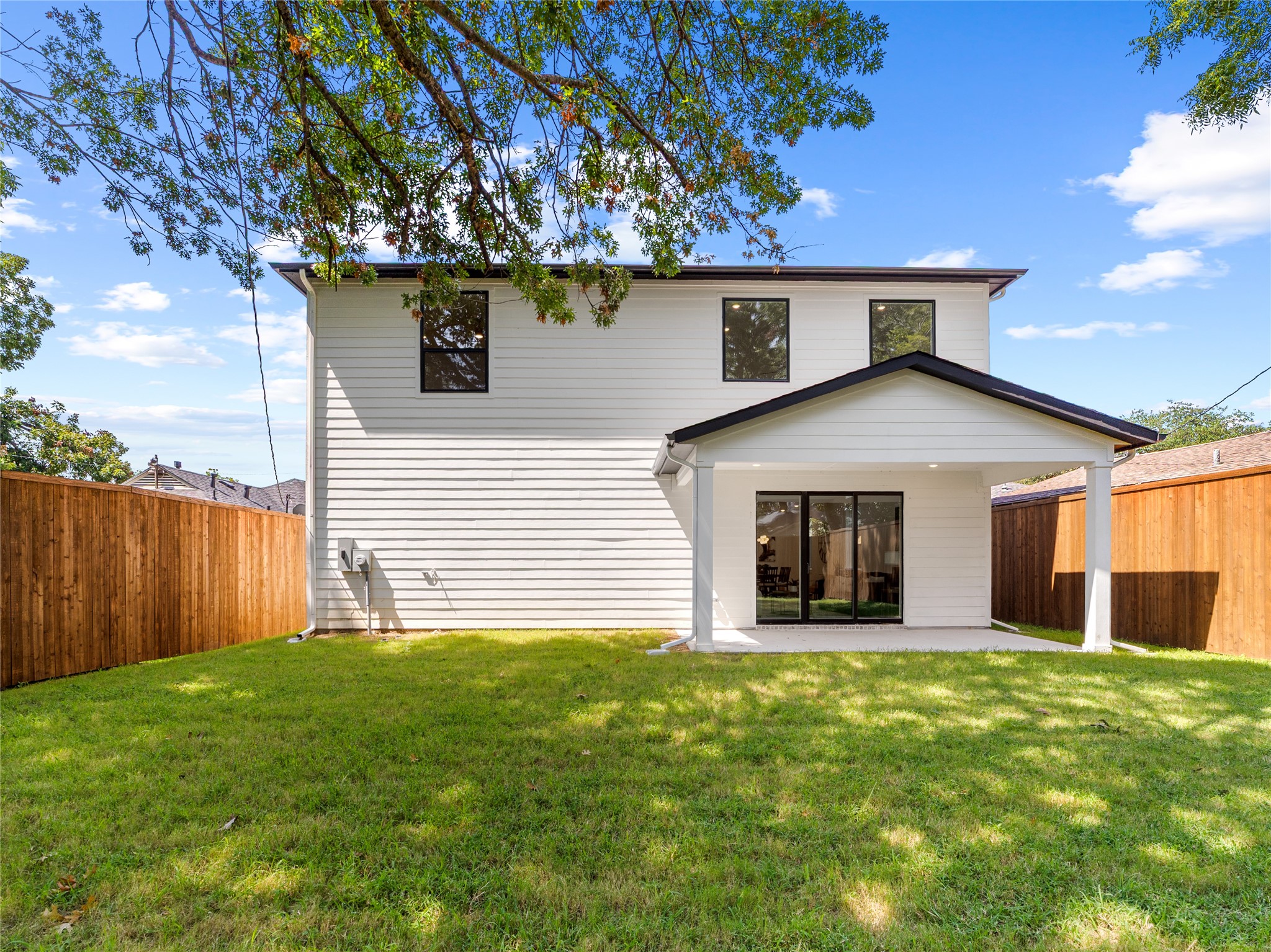 426 Martinique Avenue Dallas TX 75223