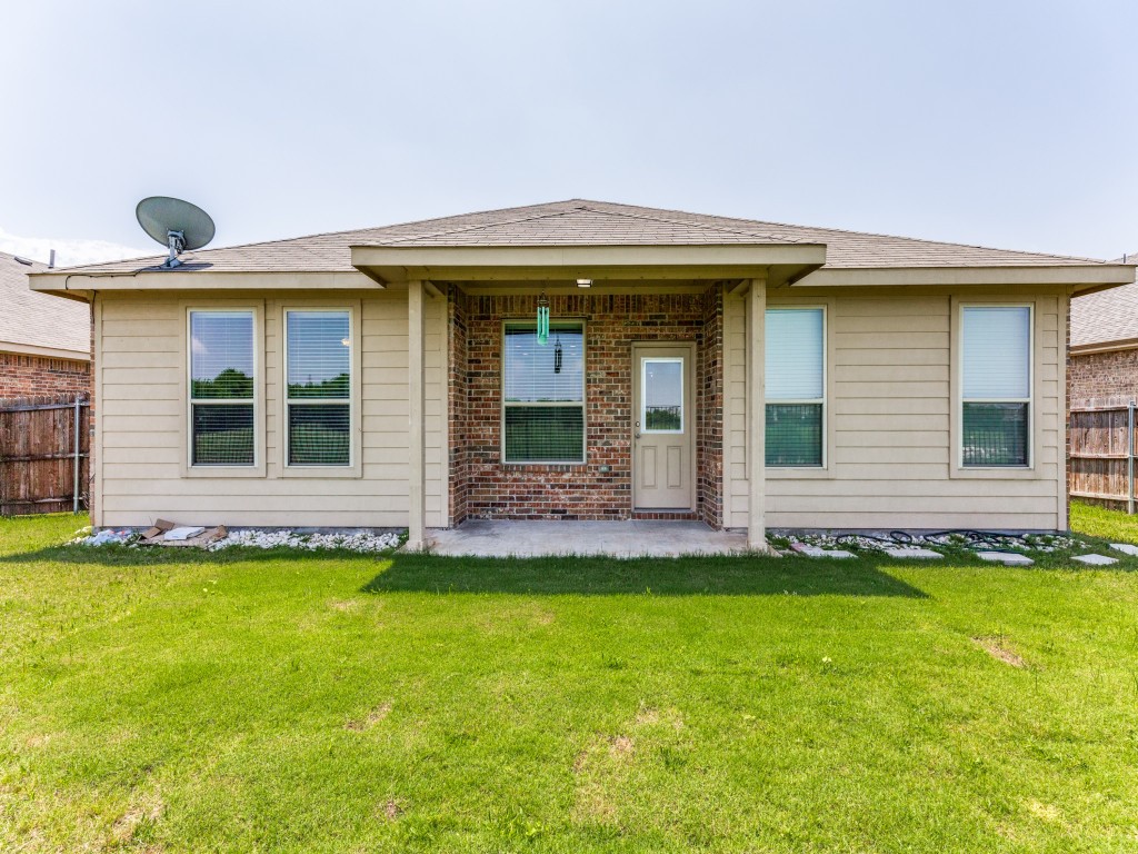 461 Creek Terrace Drive Saginaw TX 76131
